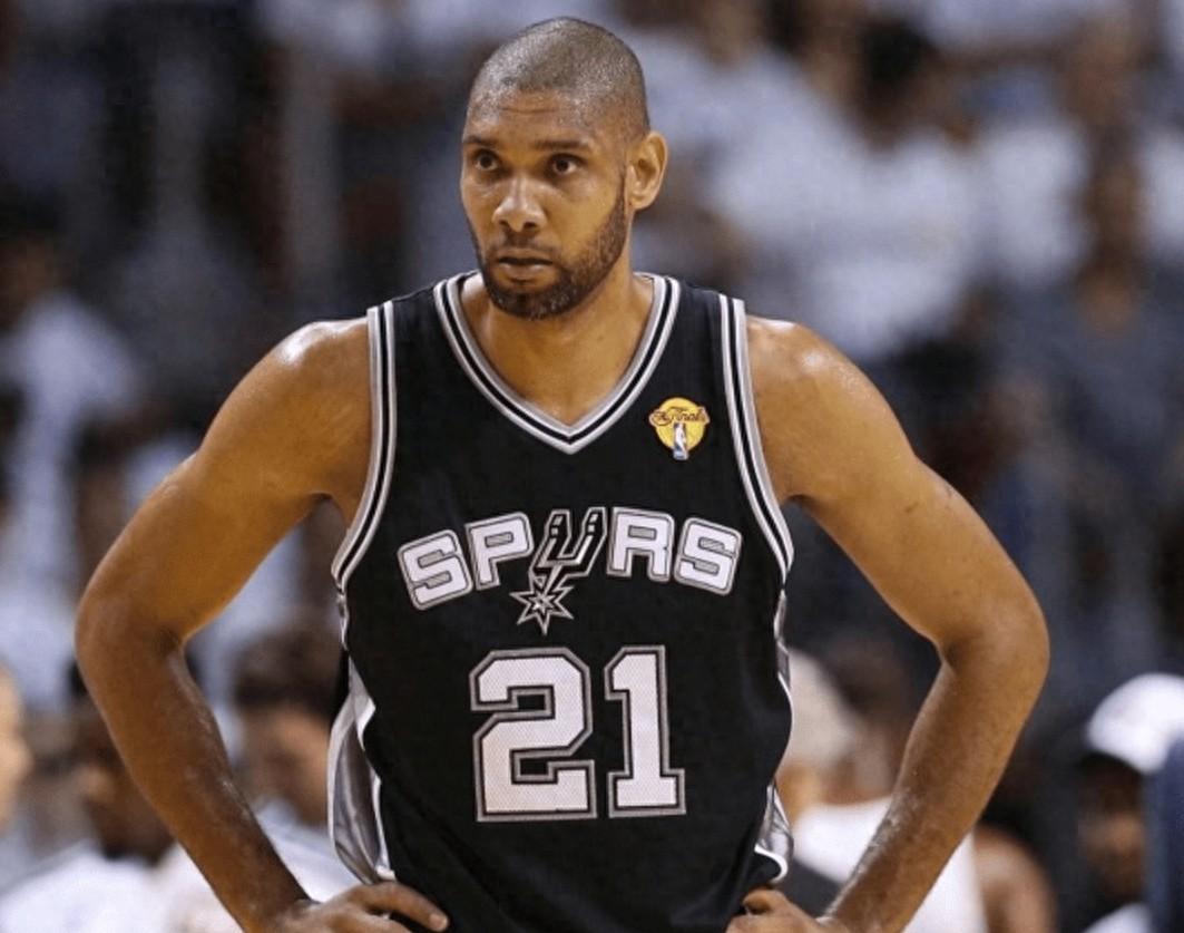 雷霆半场三分19中13，轰下74分&领先太阳26分（雷霆半场三分19投13中，砍下74分，领先太阳26分）