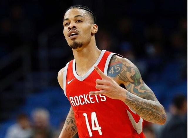 体坛：夏窗不少意向球员在了解亚泰队资金状况后都选择了观望（体坛：多位夏窗意向球员在知悉亚泰资金状况后转为观望）