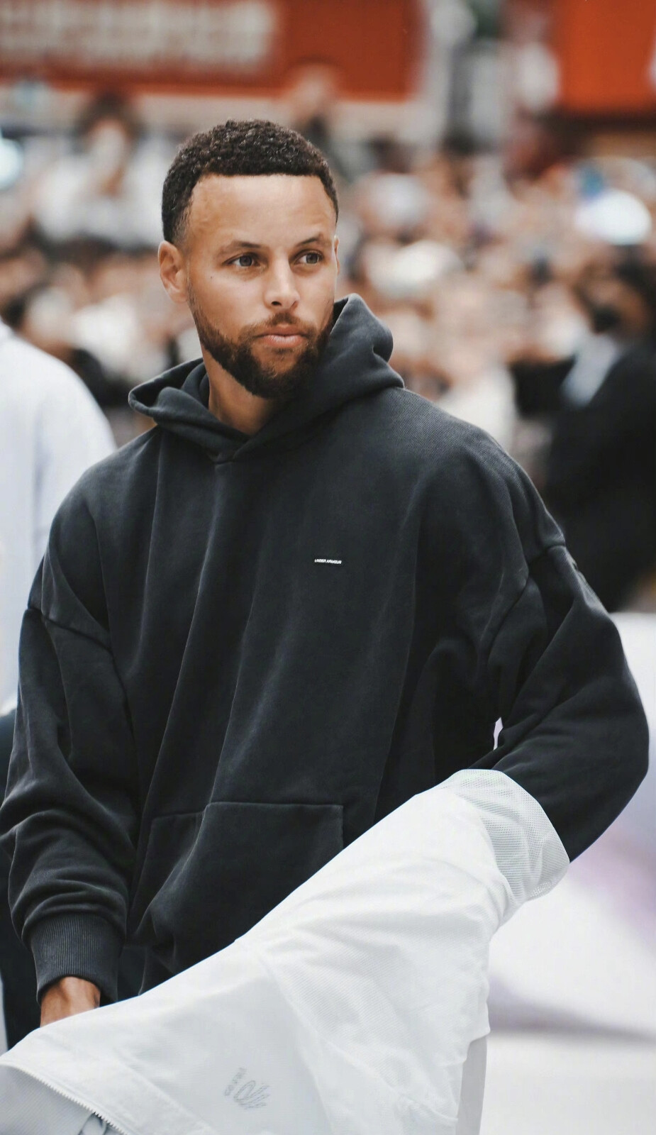 塔科尼：尤文现在很混乱，又陷入了过去那些一成不变的错误（塔科尼：尤文当下混乱不堪，又重蹈过去的老错）