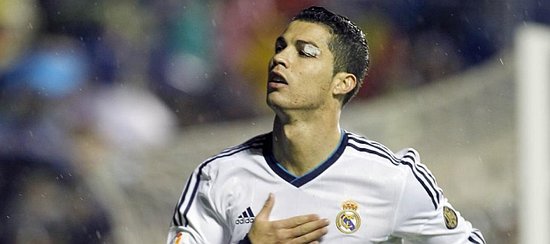 皇马齐达内战术得手轻取塞维利亚（齐达内用兵得当，皇马轻松击败塞维利亚）