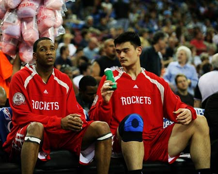 2射1传闪耀全场！官方：B费当选曼联4-1狼队的队内最佳（双响一助统治全场！官宣：B费当选曼联4-1狼队队内最佳）