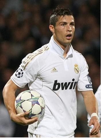 虽然在今夏 虽然在今夏